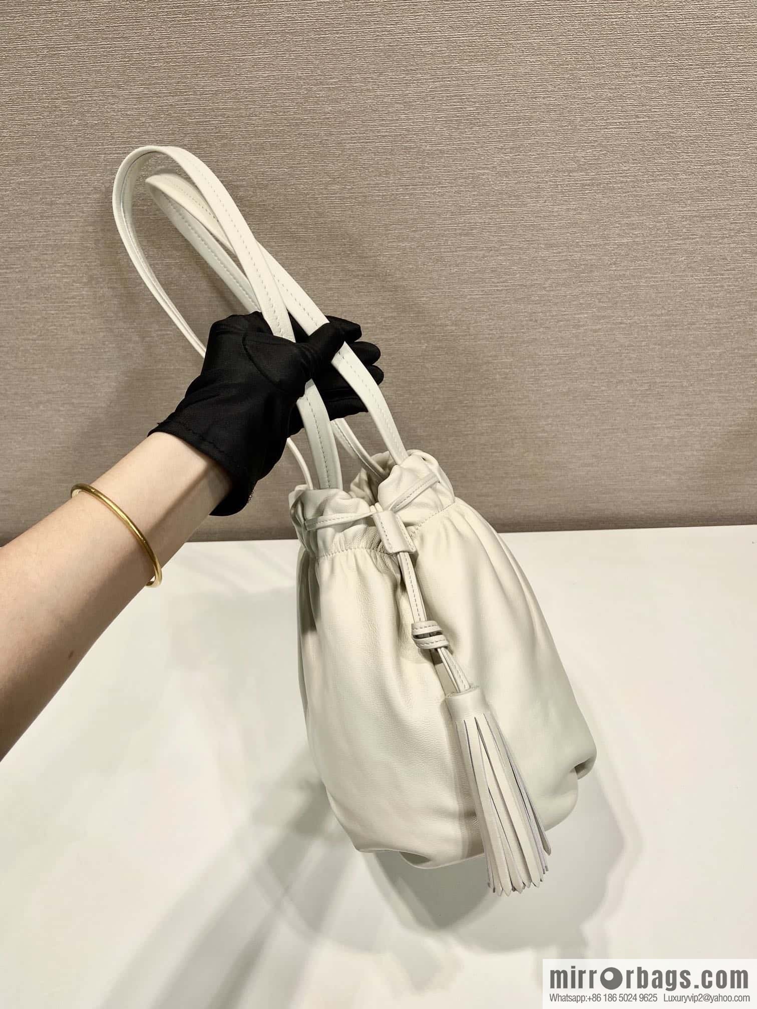 PRADA 🎉 new lucky bag 🎉 1BG541 small sheepskin 🎉🎉 white