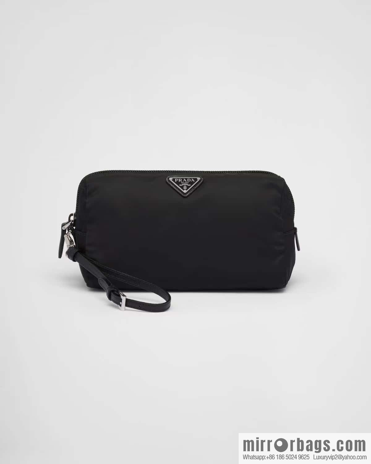PRADA 🎉 new handbag 🎉 1NS693 Platinum hardware