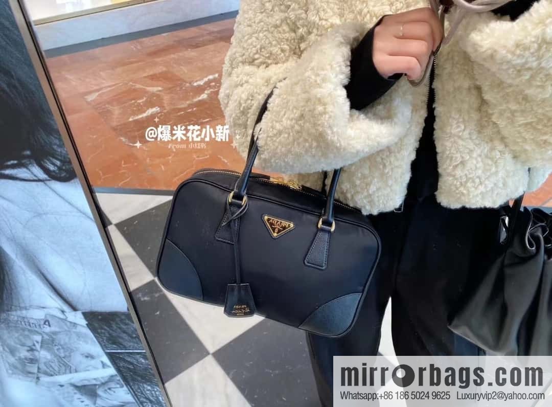 PRADA 🎉 new medieval bag 🎉 1BB121 S