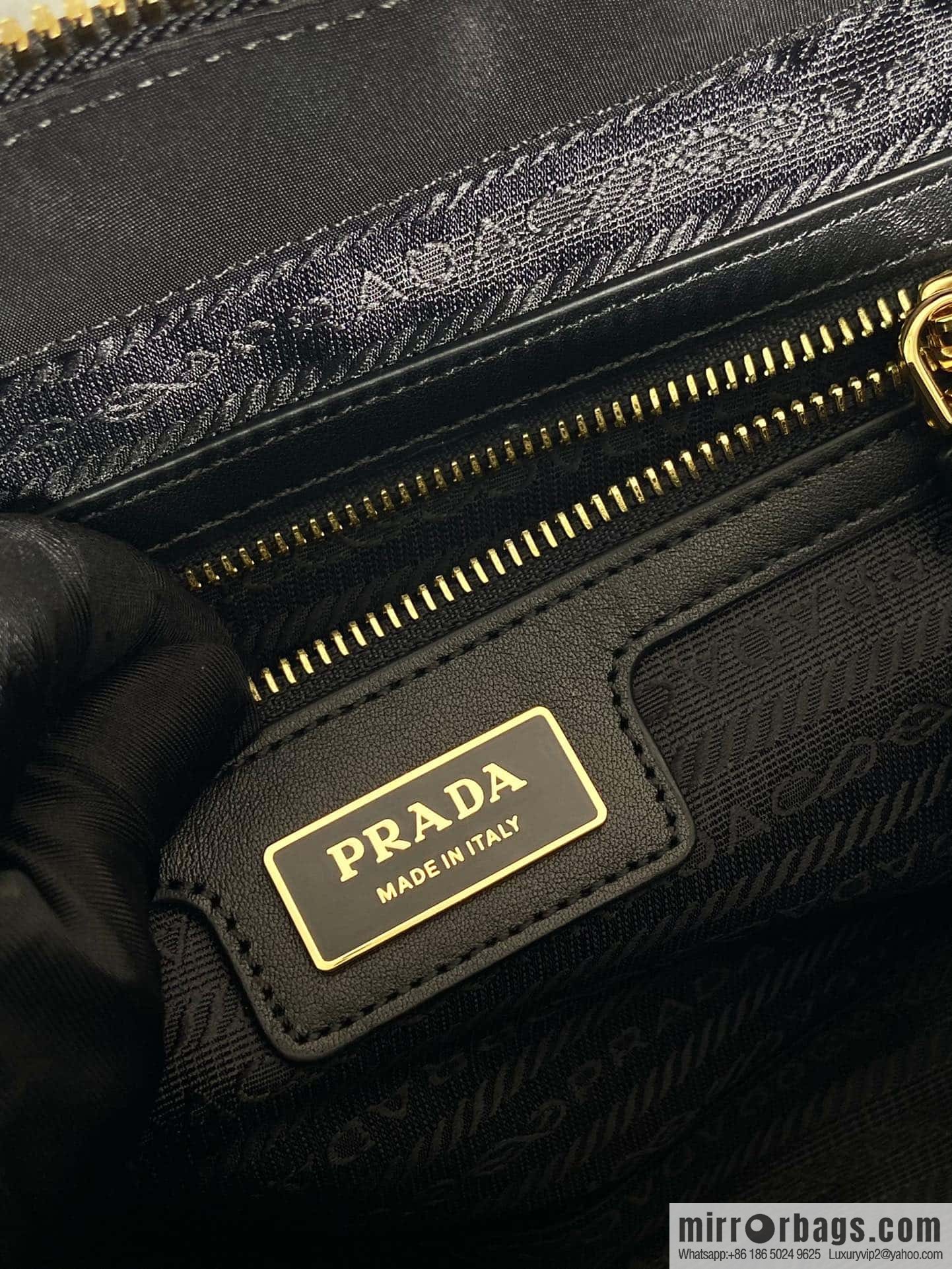 PRADA 🎉 new medieval bag 🎉 1BB121 S