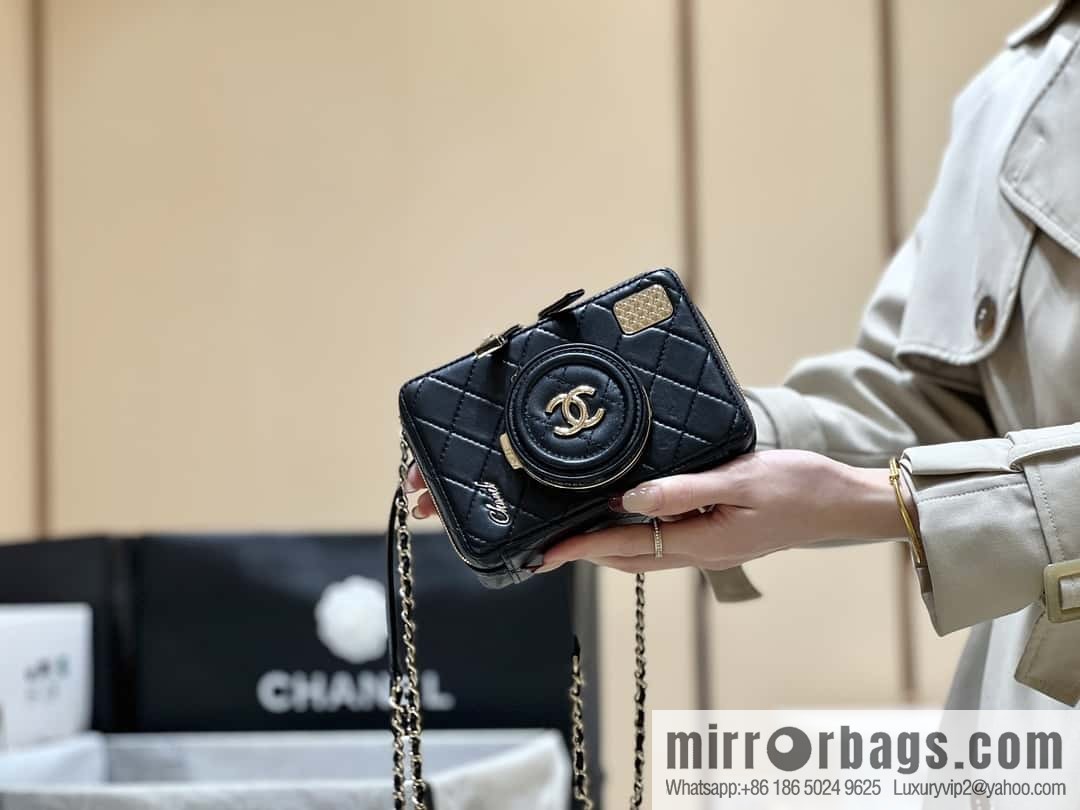 CHANEL 24S Spring and Summer Collection, AS4817 exclusive to global limited edition collectors
