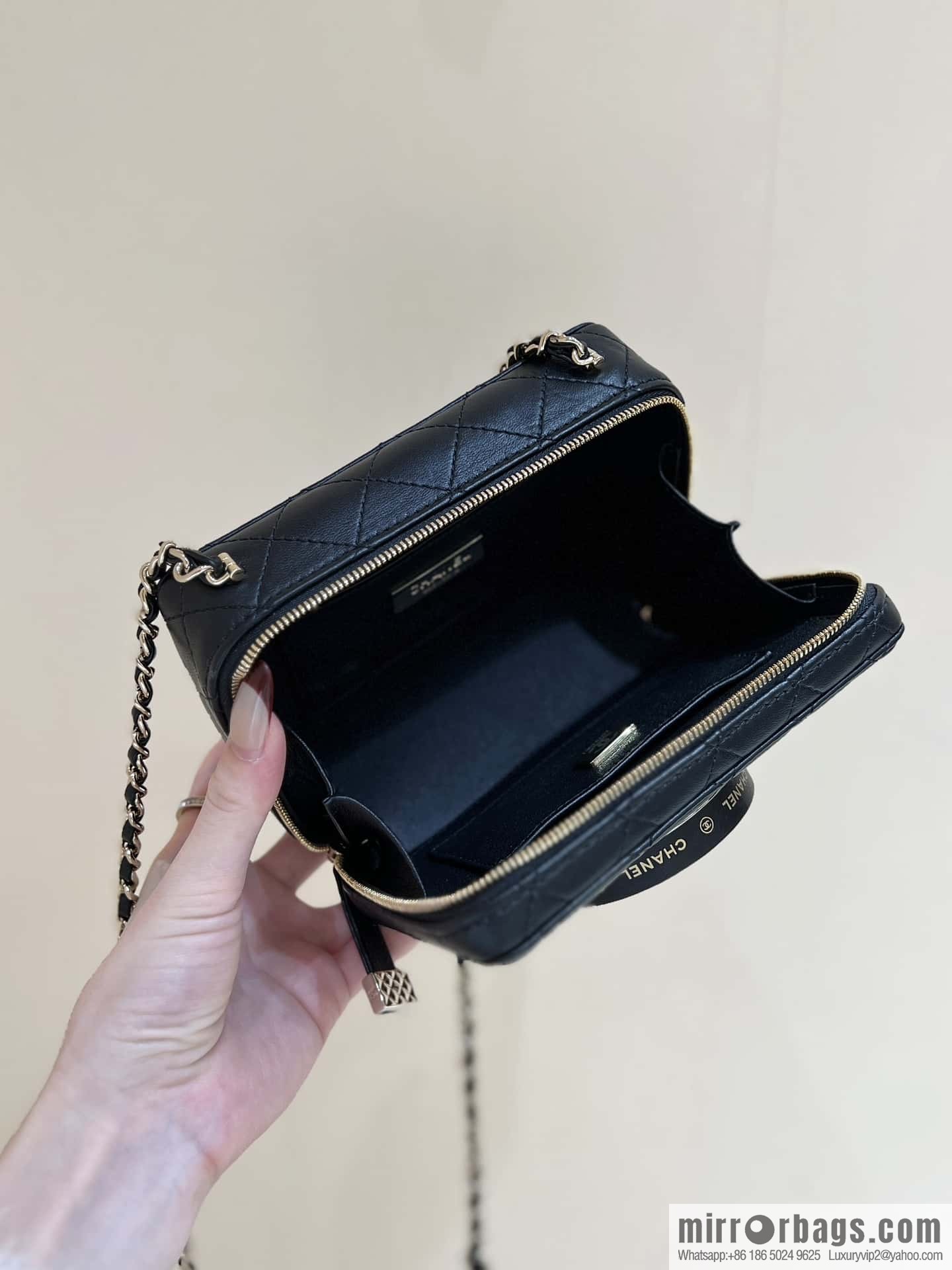 CHANEL 24S Spring and Summer Collection, AS4817 exclusive to global limited edition collectors
