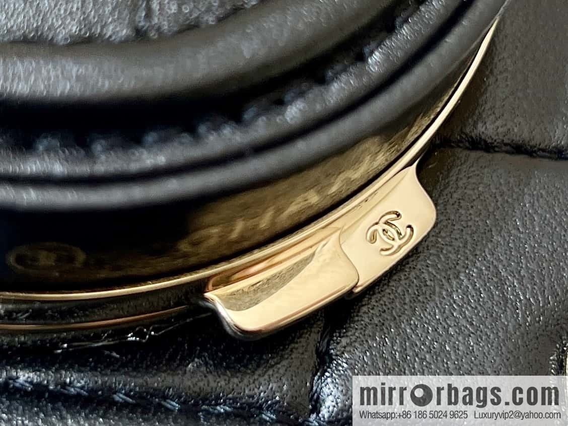 CHANEL 24S Spring and Summer Collection, AS4817 exclusive to global limited edition collectors