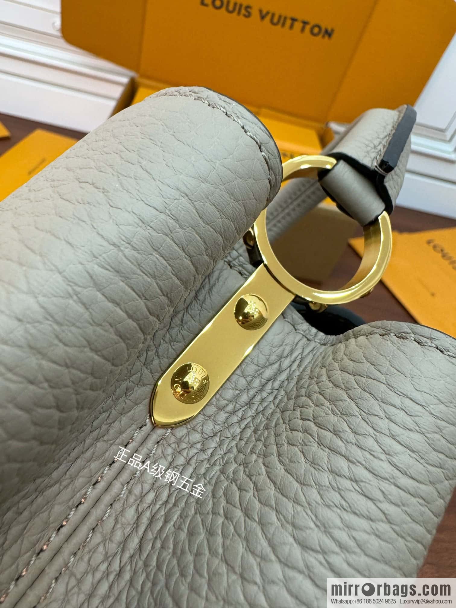 LV M94634 Capucines BB Handbag
