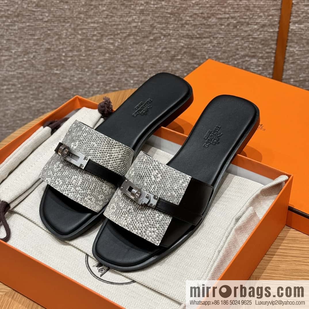 Hermès 183Kelly tow sandals Gigi50 black/CK89/Noir/Himalaya/Lizard primary color