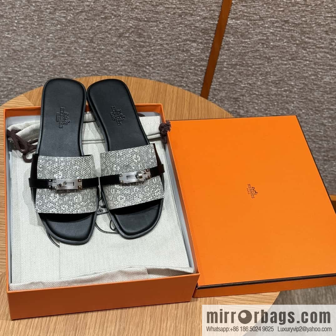 Hermès 183Kelly tow sandals Gigi50 black/CK89/Noir/Himalaya/Lizard primary color