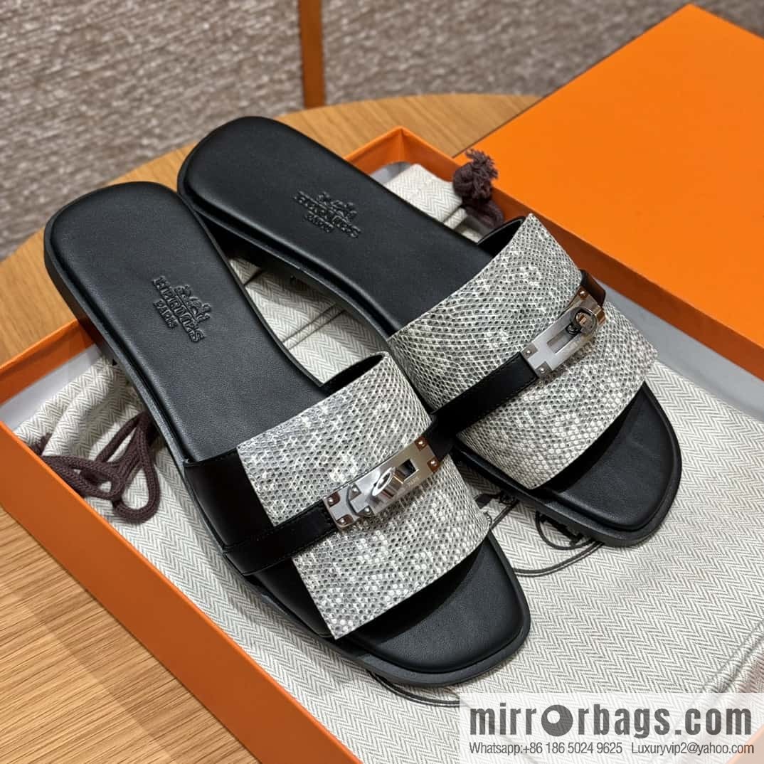 Hermès 183Kelly tow sandals Gigi50 black/CK89/Noir/Himalaya/Lizard primary color