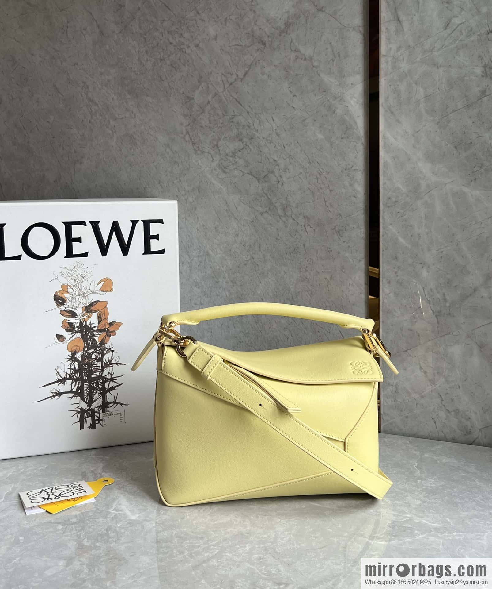 LOEWE new color latest practice puzzle geometric bag 0681 yellow