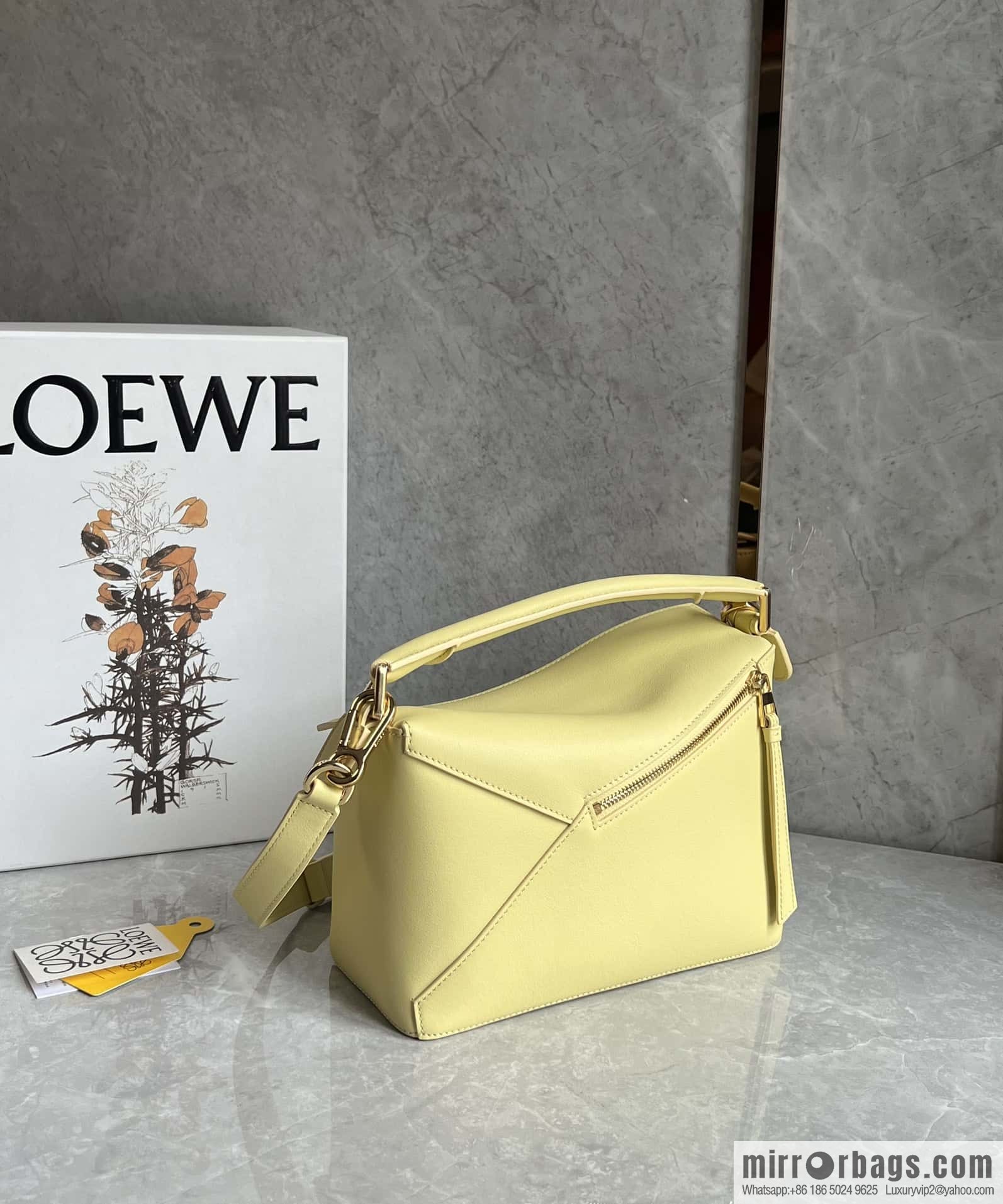 LOEWE new color latest practice puzzle geometric bag 0681 yellow
