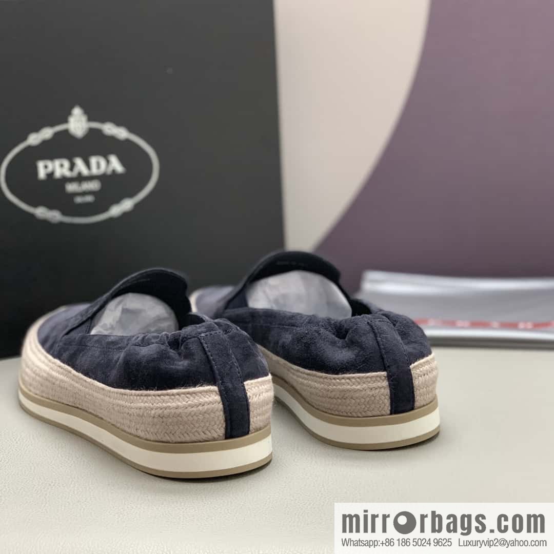 PRADA 💁🏻‍♂️ men's loafers