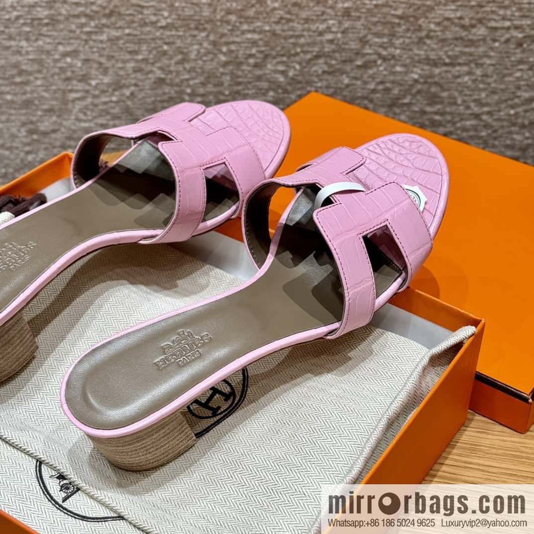 Hermès 185 Oasis high-heeled sandals, cherry blossom powder/5P/pink