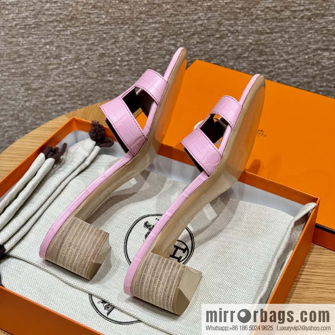 Hermès 185 Oasis high-heeled sandals, cherry blossom powder/5P/pink