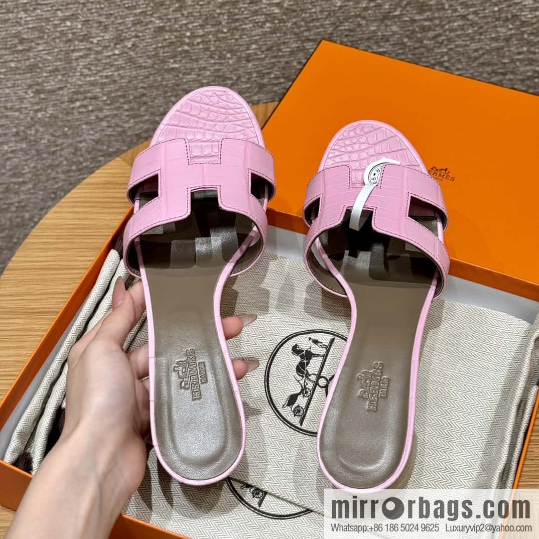 Hermès 185 Oasis high-heeled sandals, cherry blossom powder/5P/pink