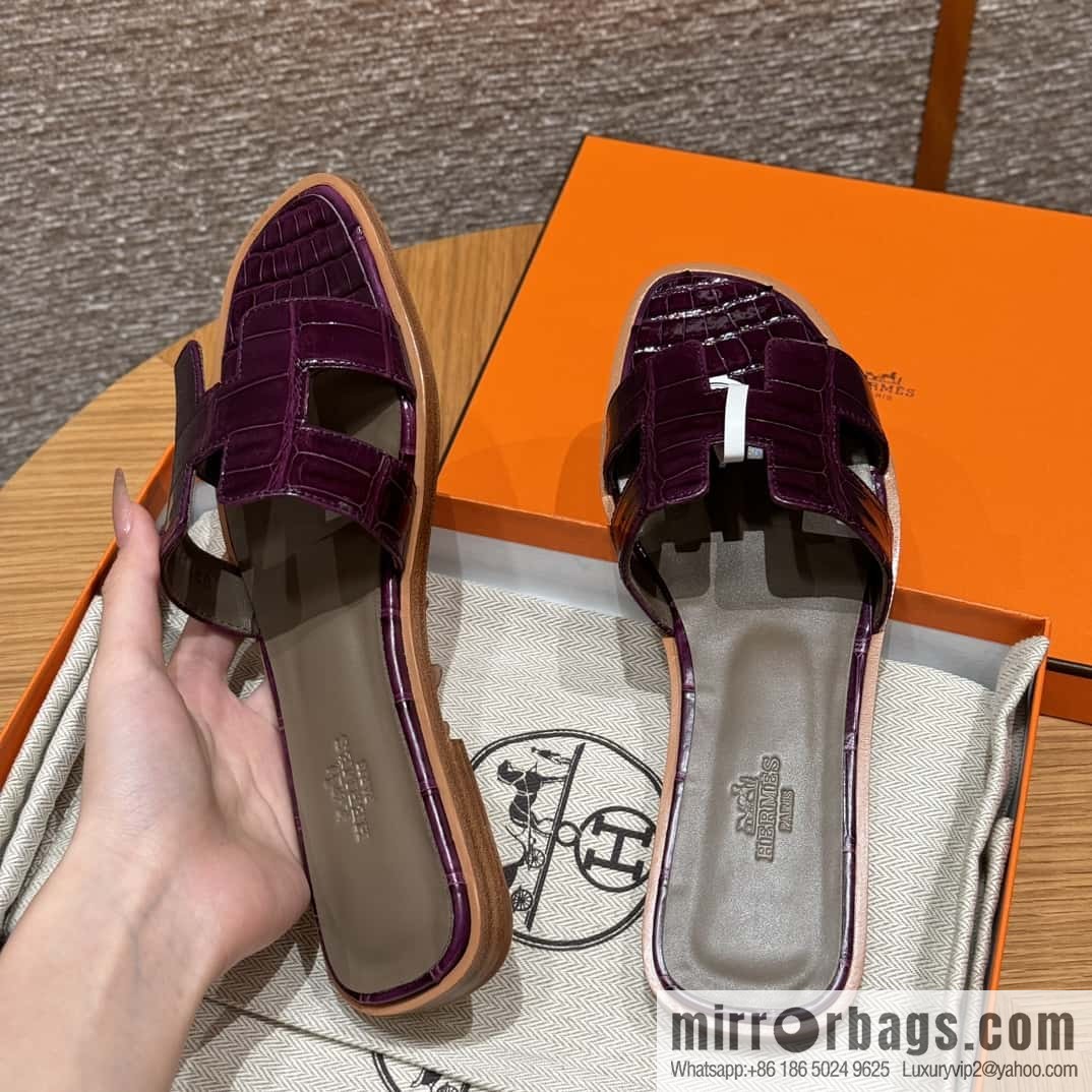 Hermès 181 Oran Sandals N5/Cassis/Gallon Purple