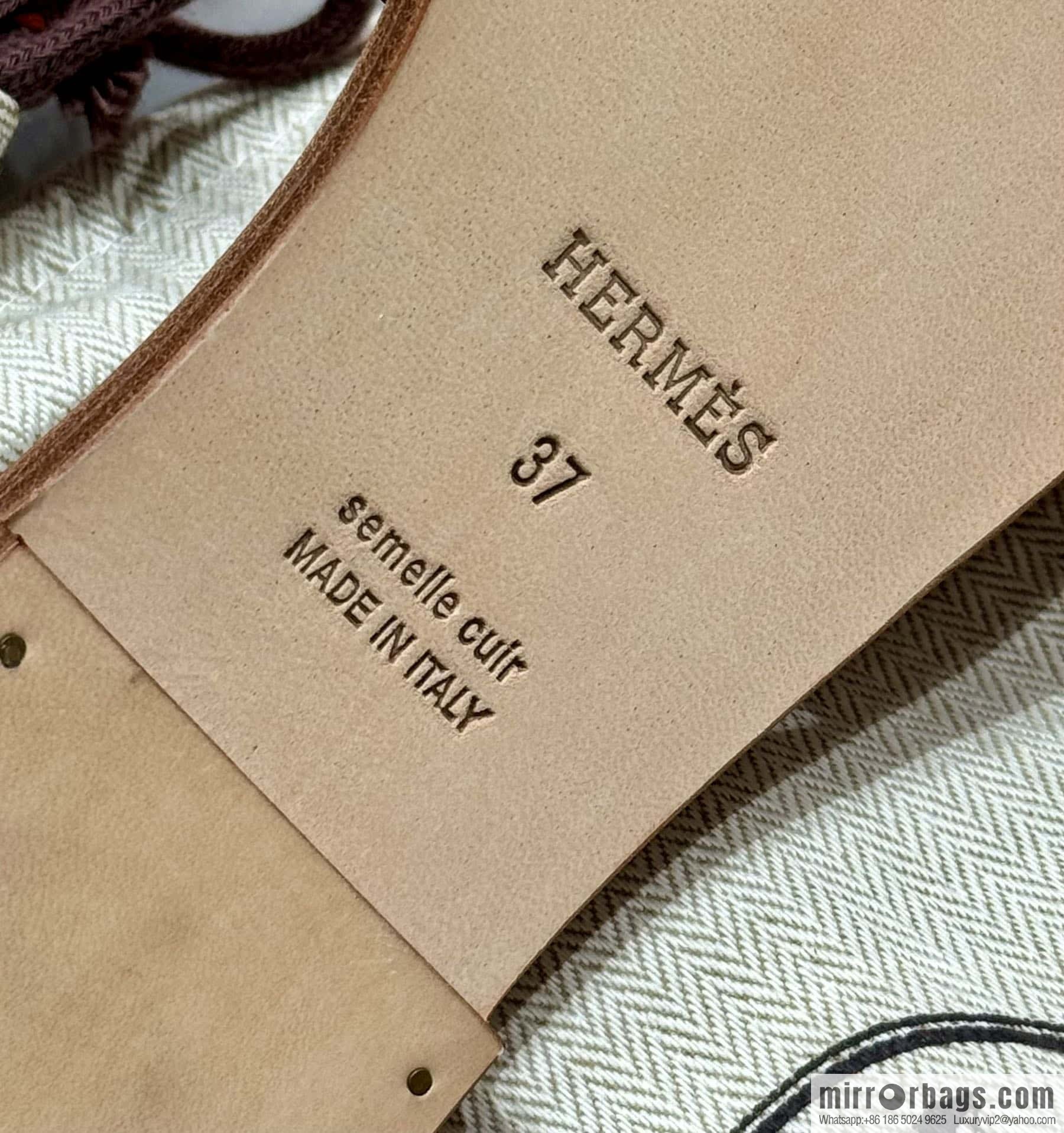 Hermès 181 Oran sandals alligator/crocodile 🐊 black/ck89/noir