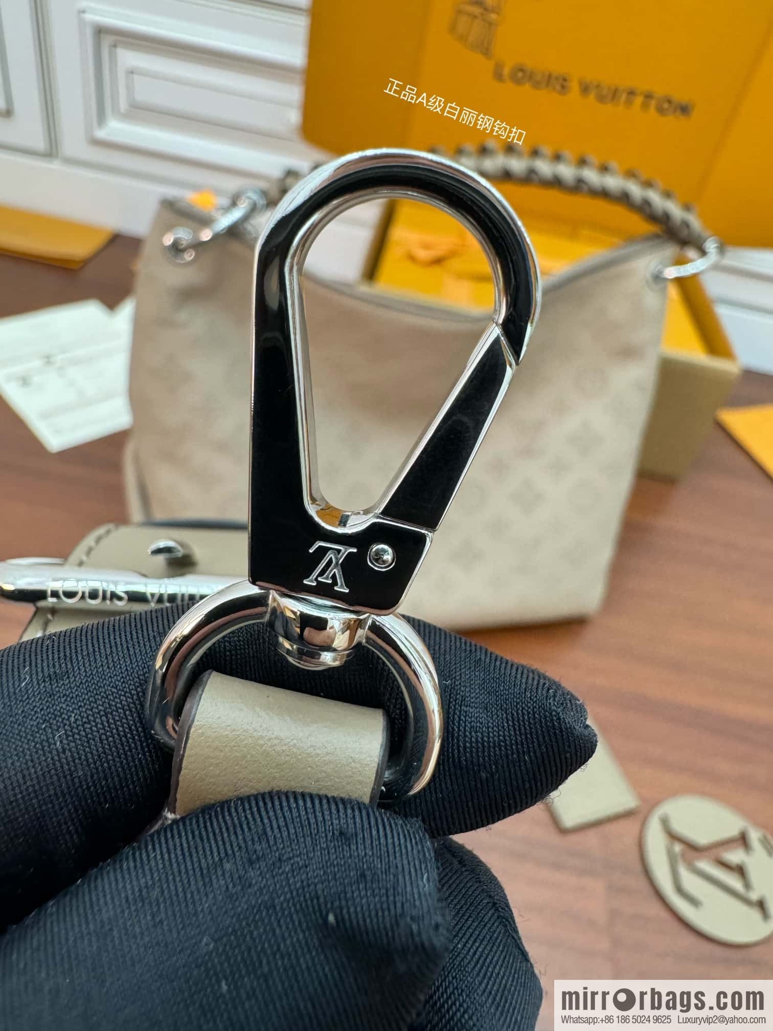 LV M56084 BEAUBOURG HOBO medium handbag