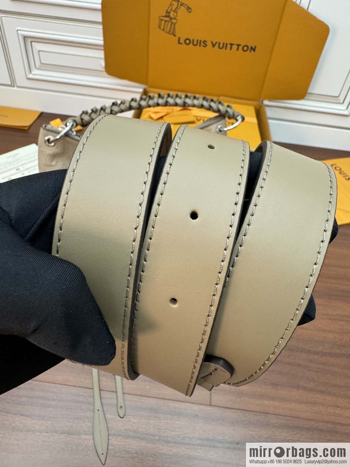 LV M56084 BEAUBOURG HOBO medium handbag