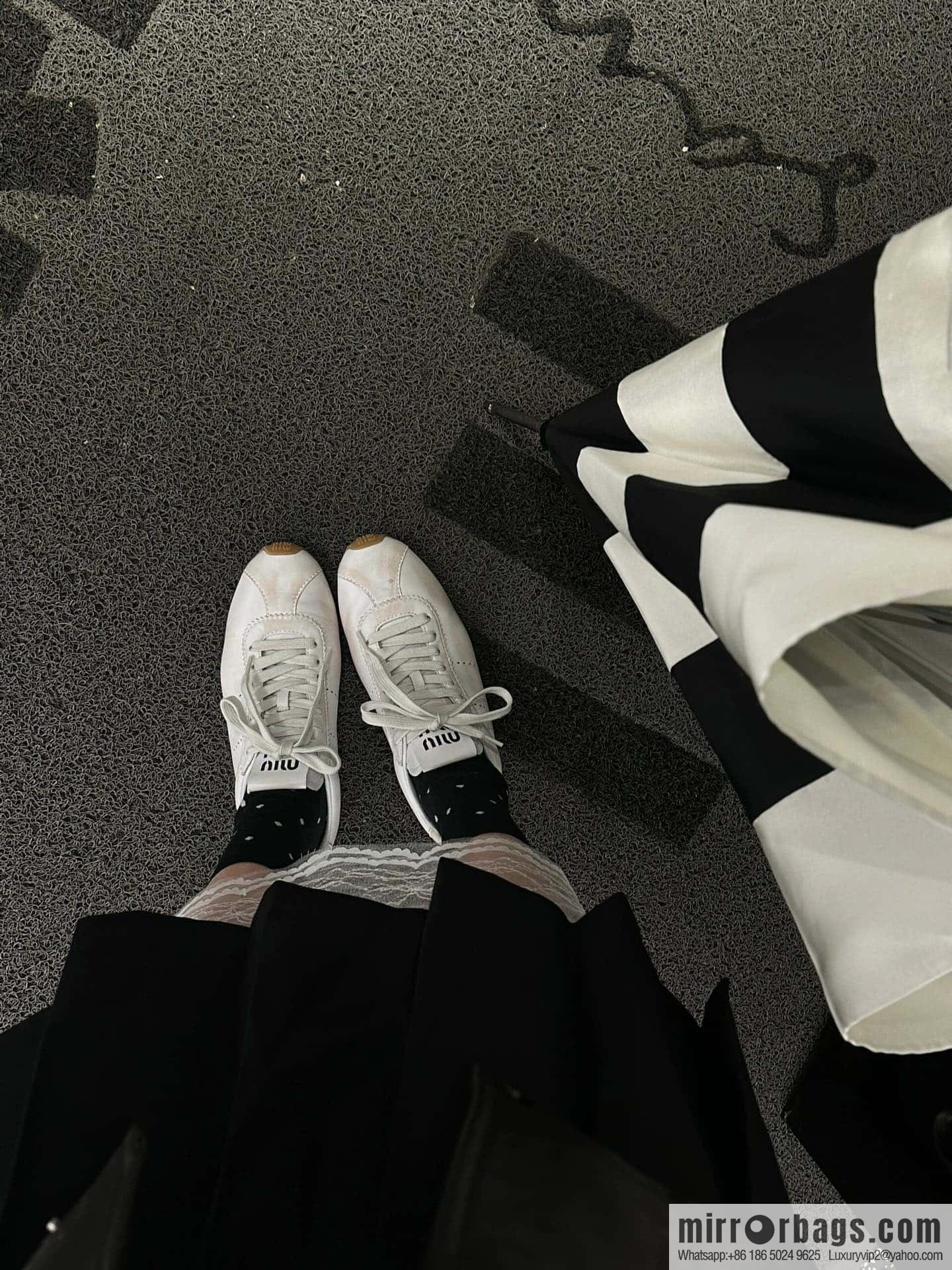 𝐌𝐢𝐮𝐌𝐢𝐮||𝟐𝟎𝟐𝟒 the latest model, micro-do old lace-up Argand training shoes