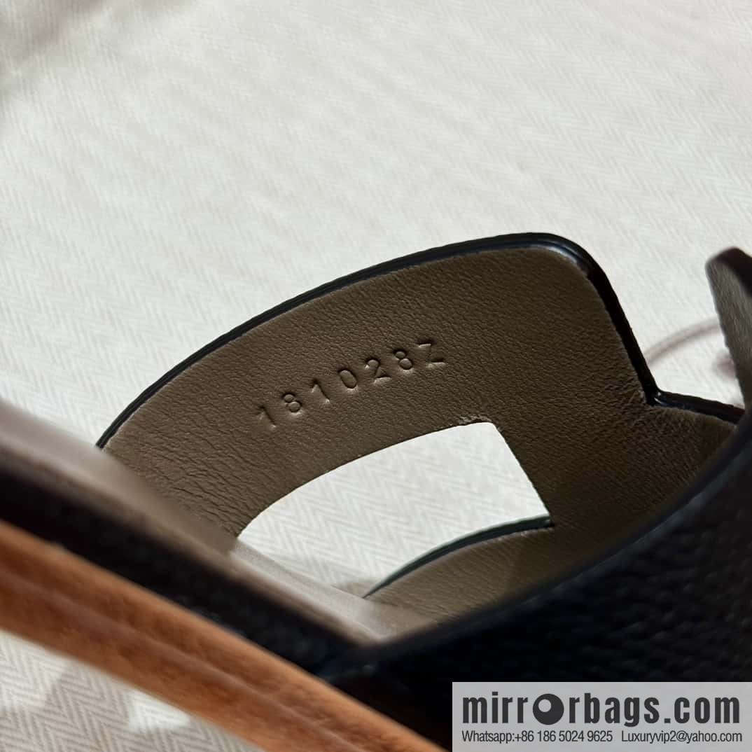 Hermès 196 Santorini sandals 50 palm print/Epsom black/CK89/Noir