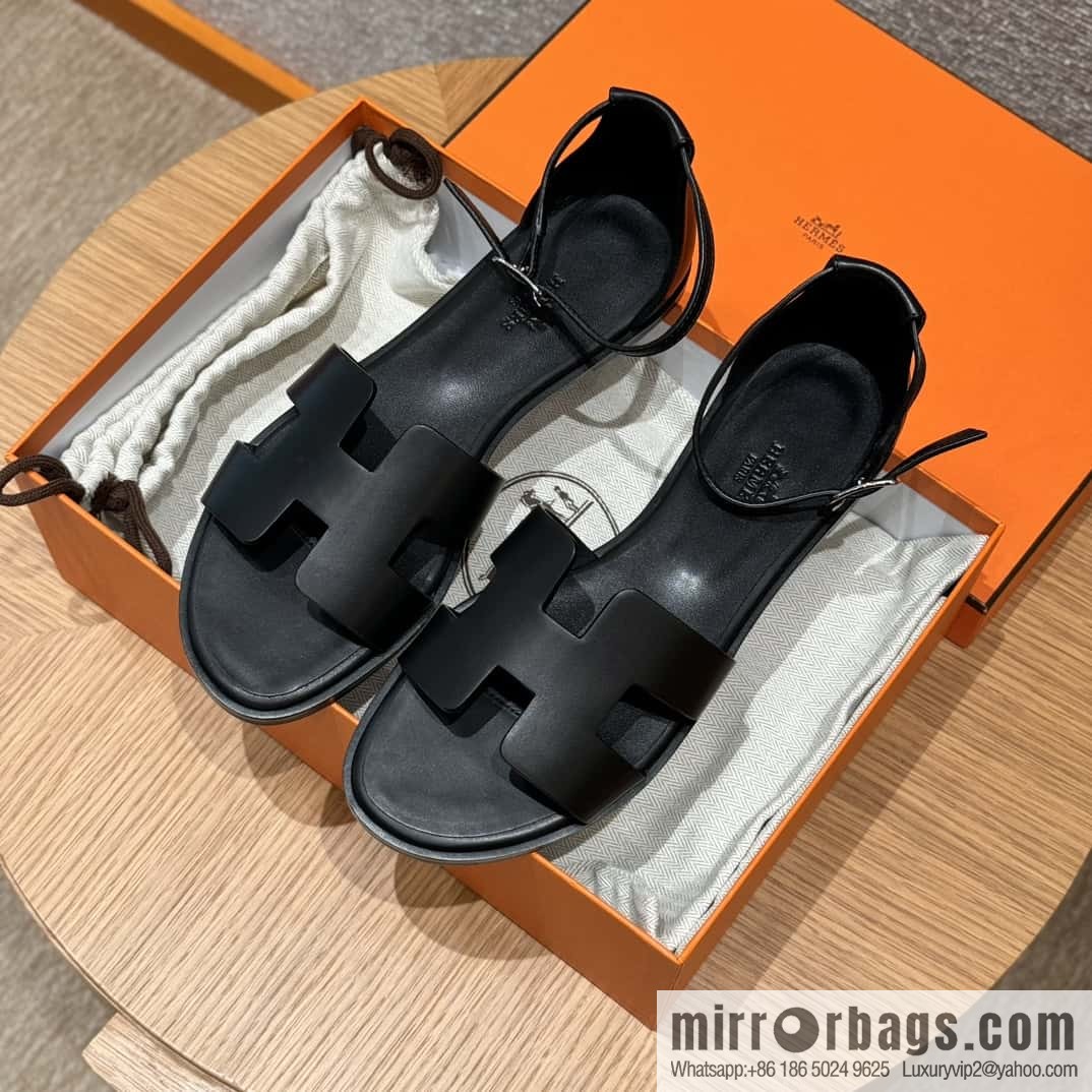 Hermès 196 Santorini Sandals 50 Plain Weave/Swift Black/CK89/Noir