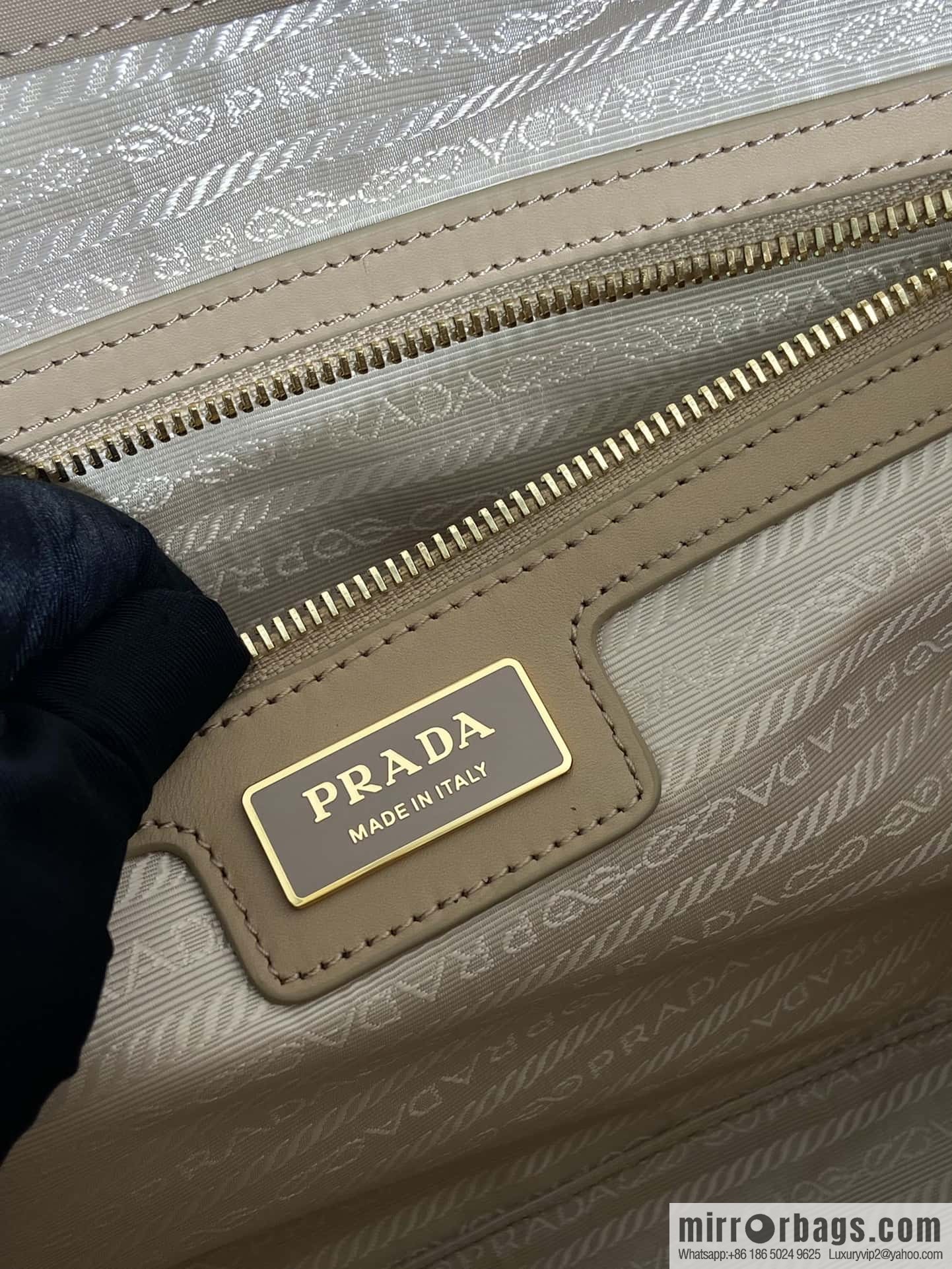PRADA ๐ new medieval bag ๐ 1BB114 large
