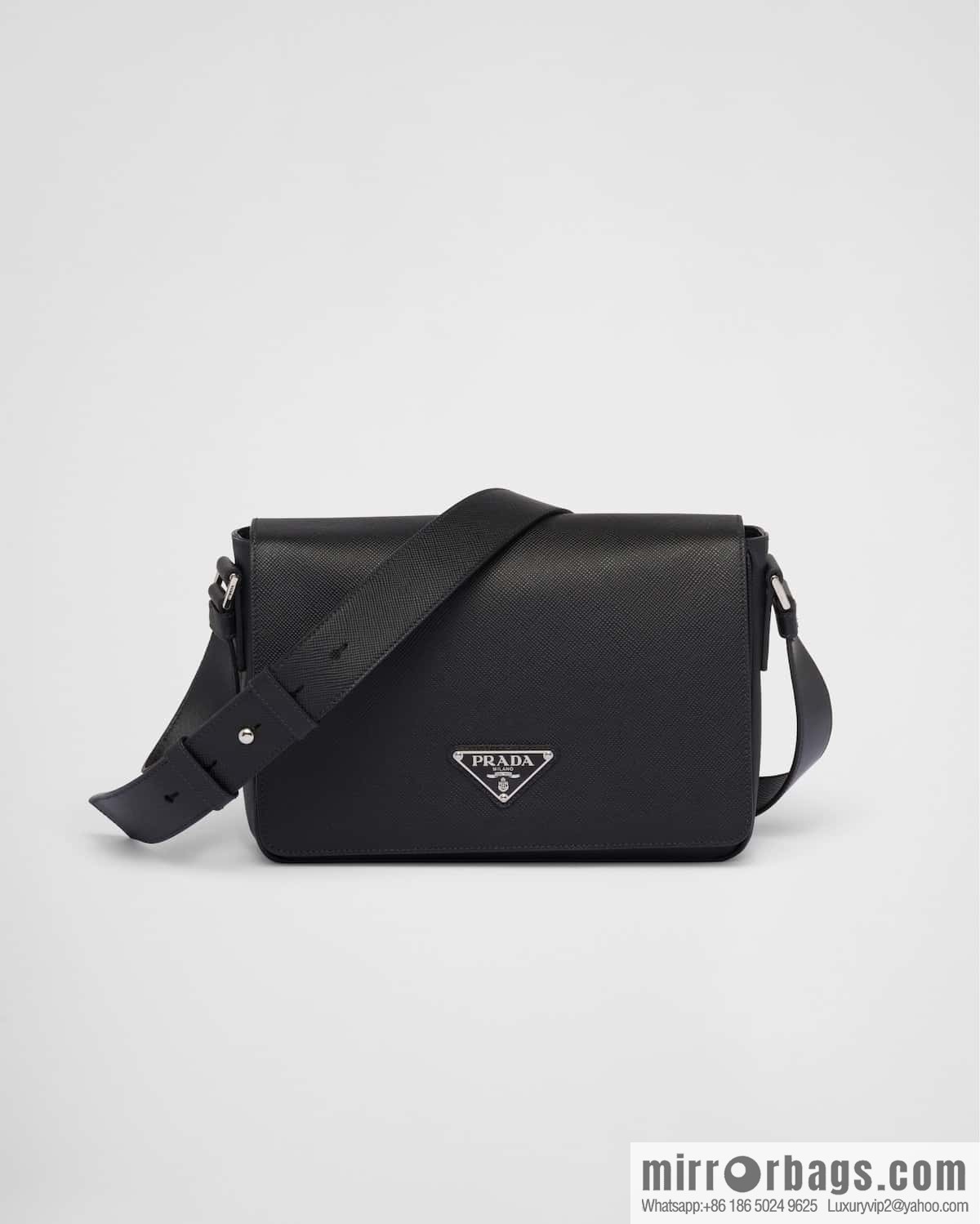 PRADA 🎉 new messenger bag 🎉 2VD049 large