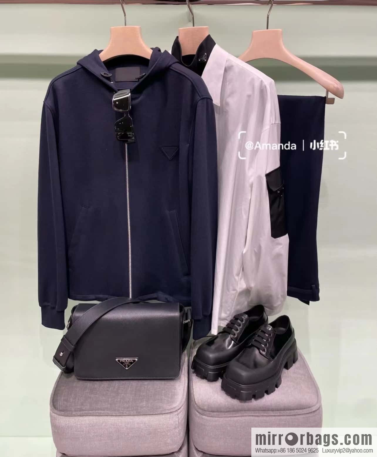 PRADA 🎉 new messenger bag 🎉 2VD049 large