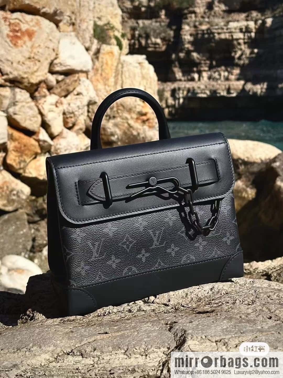 LV M46953 STEAMER small handbag