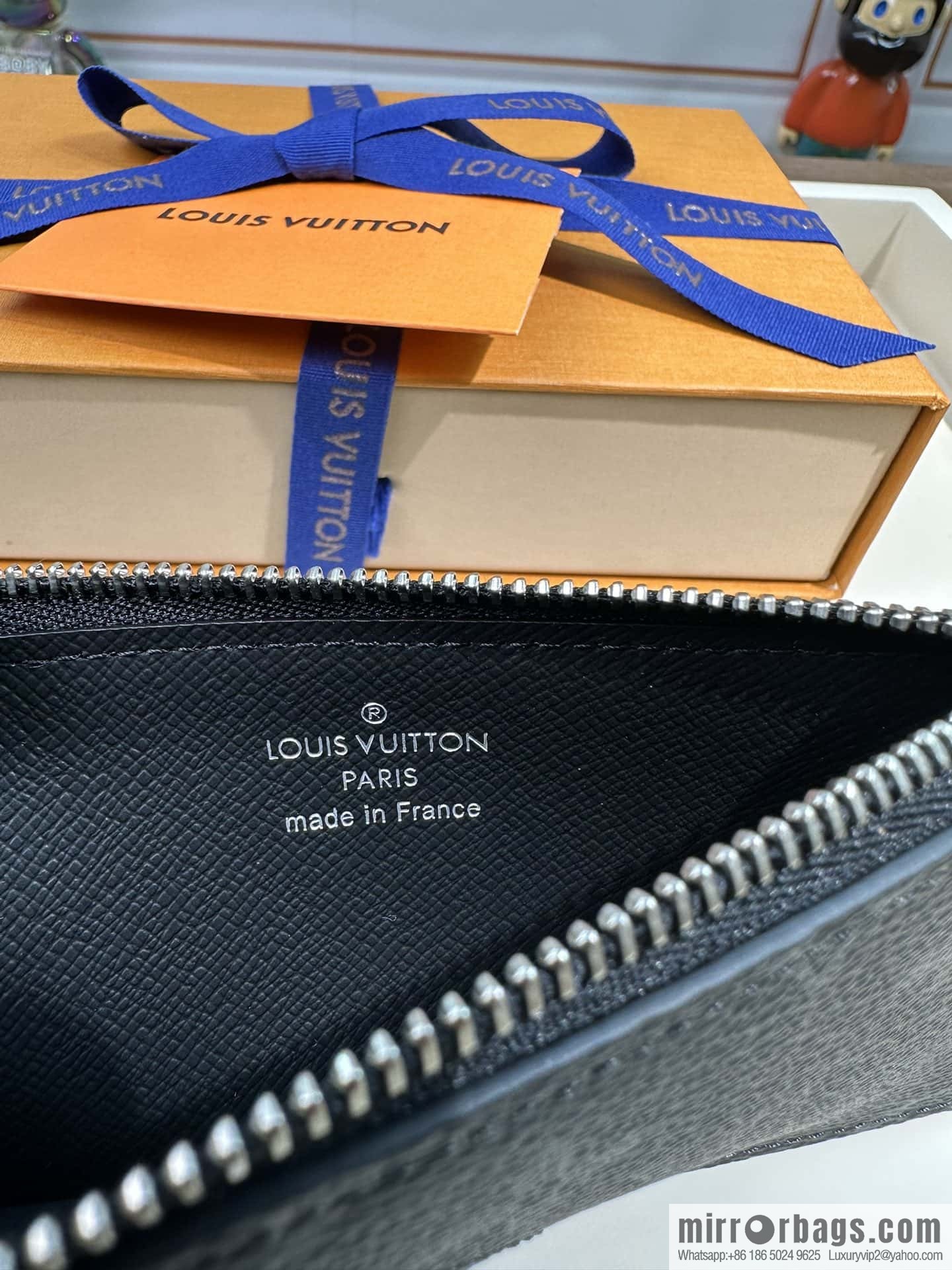 LV M30271 Premium