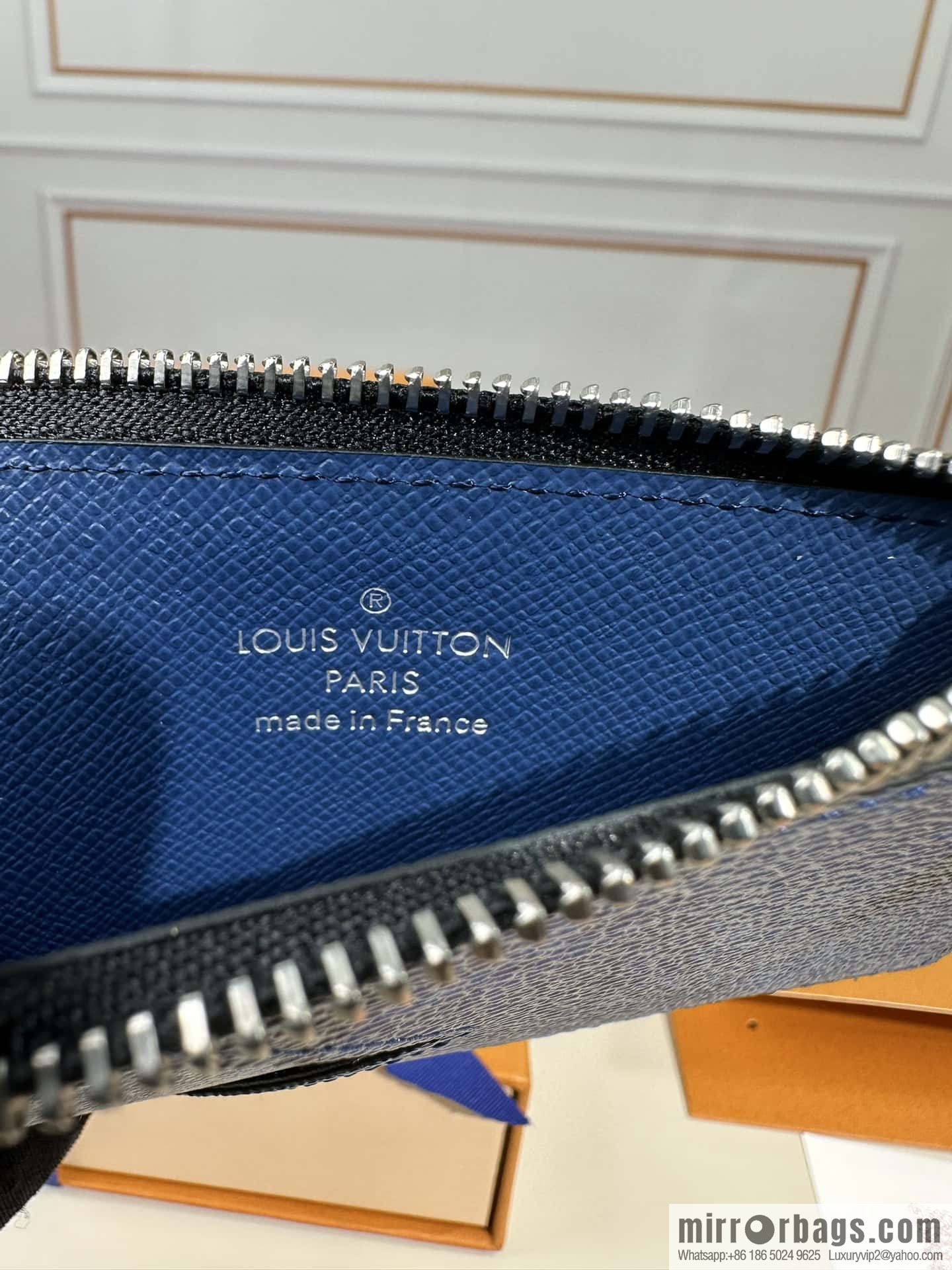 LV M30270 Premium