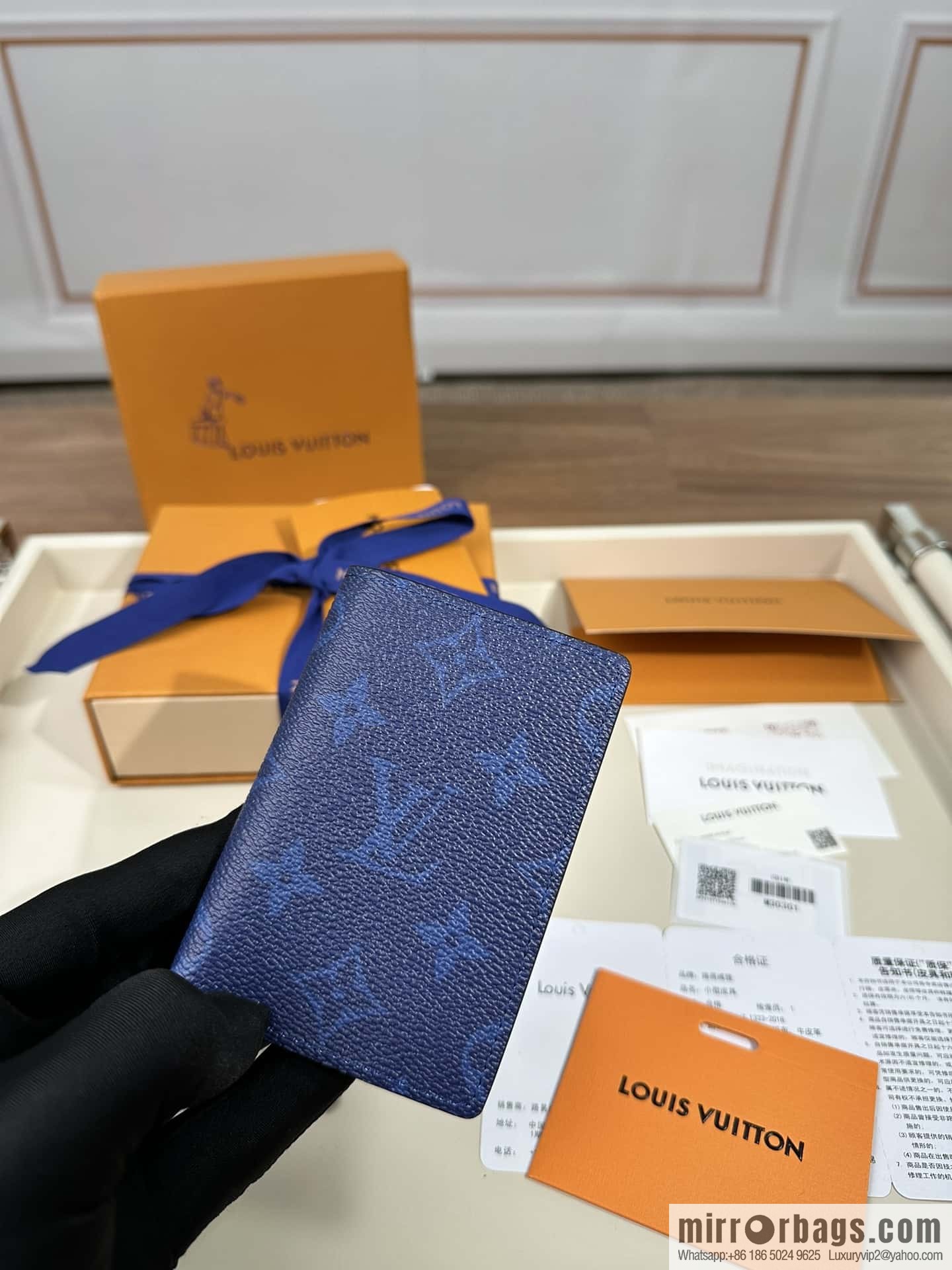 LV M30301 Premium
