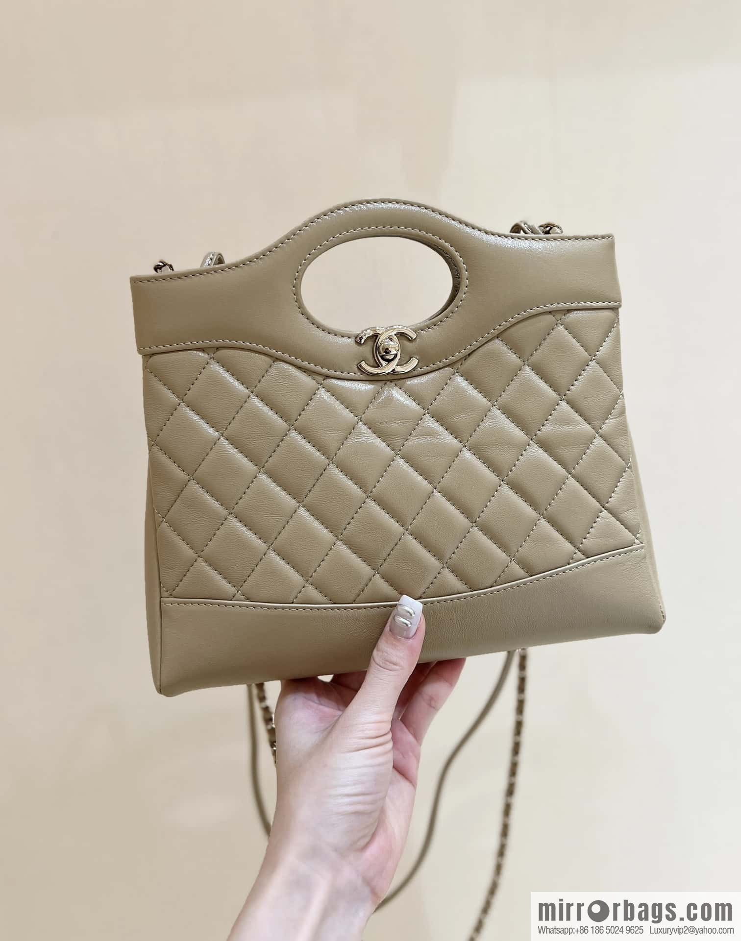 CHANEL 24S mini 31bag oil wax sheepskin AS4133 milk tea color