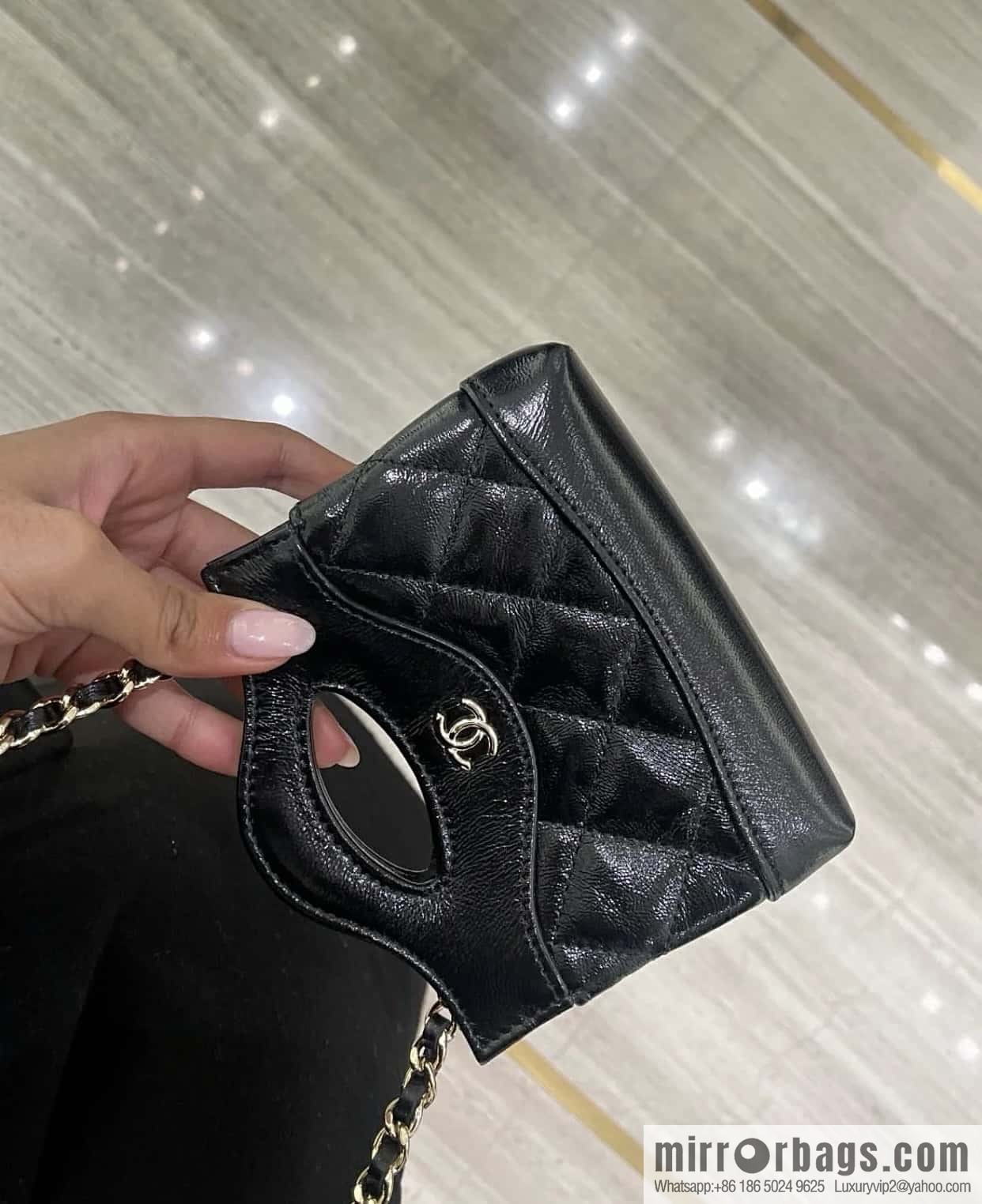 CHANEL 24S spring and summer series, super mini waste bag AP3875 black