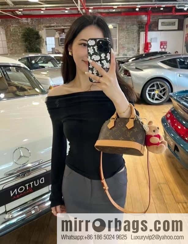 LV M82717 Nano Alma