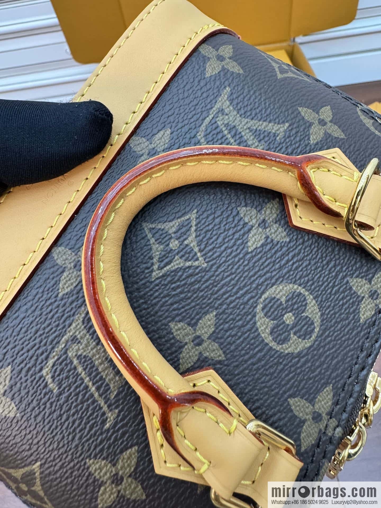 LV M82717 Nano Alma