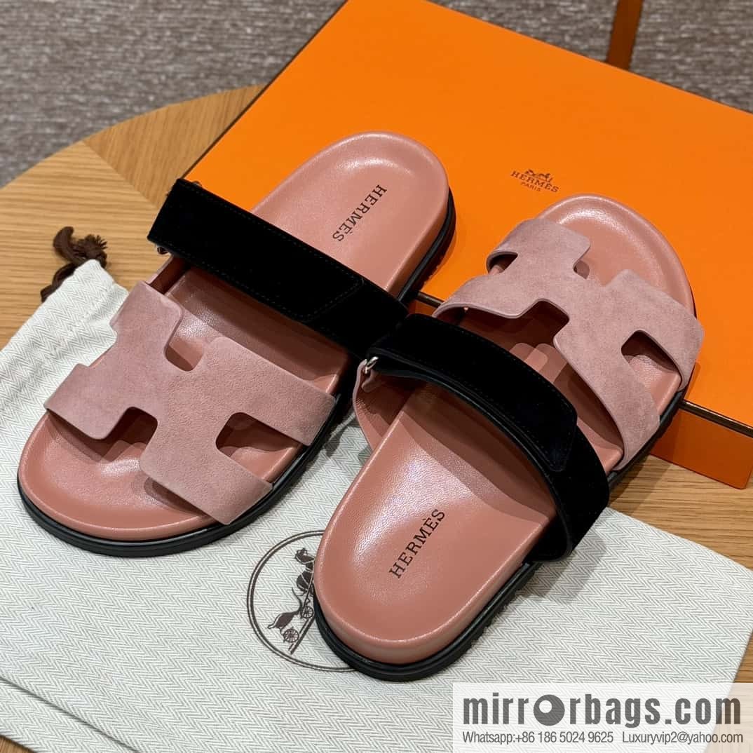 Hermès 225 CHYPRE SANDAL uncle shoes, Naked powder and black