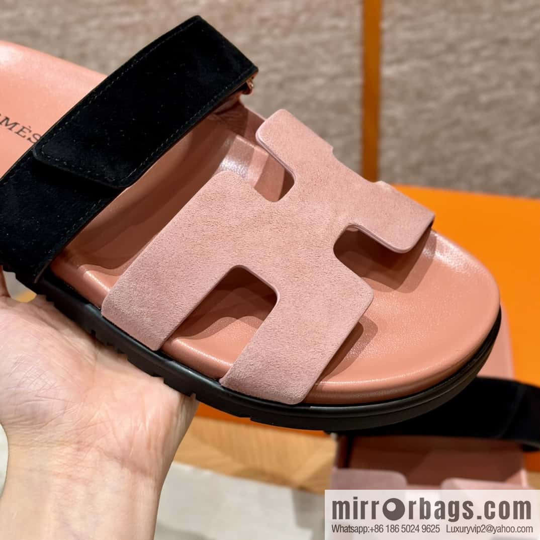 Hermès 225 CHYPRE SANDAL uncle shoes, Naked powder and black