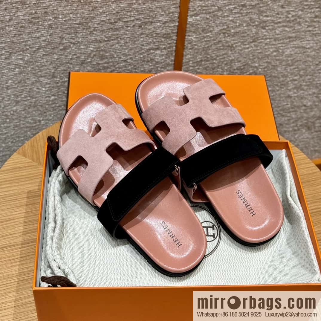 Hermès 225 CHYPRE SANDAL uncle shoes, Naked powder and black