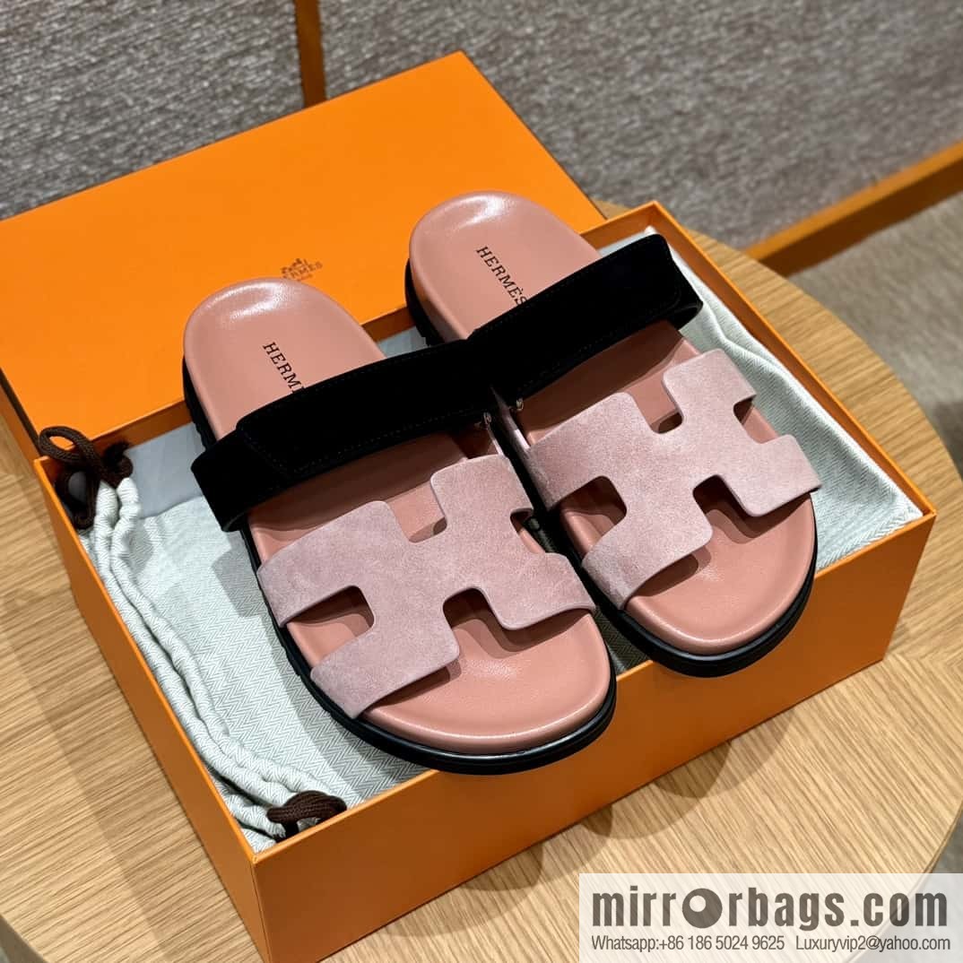 Hermès 225 CHYPRE SANDAL uncle shoes, Naked powder and black