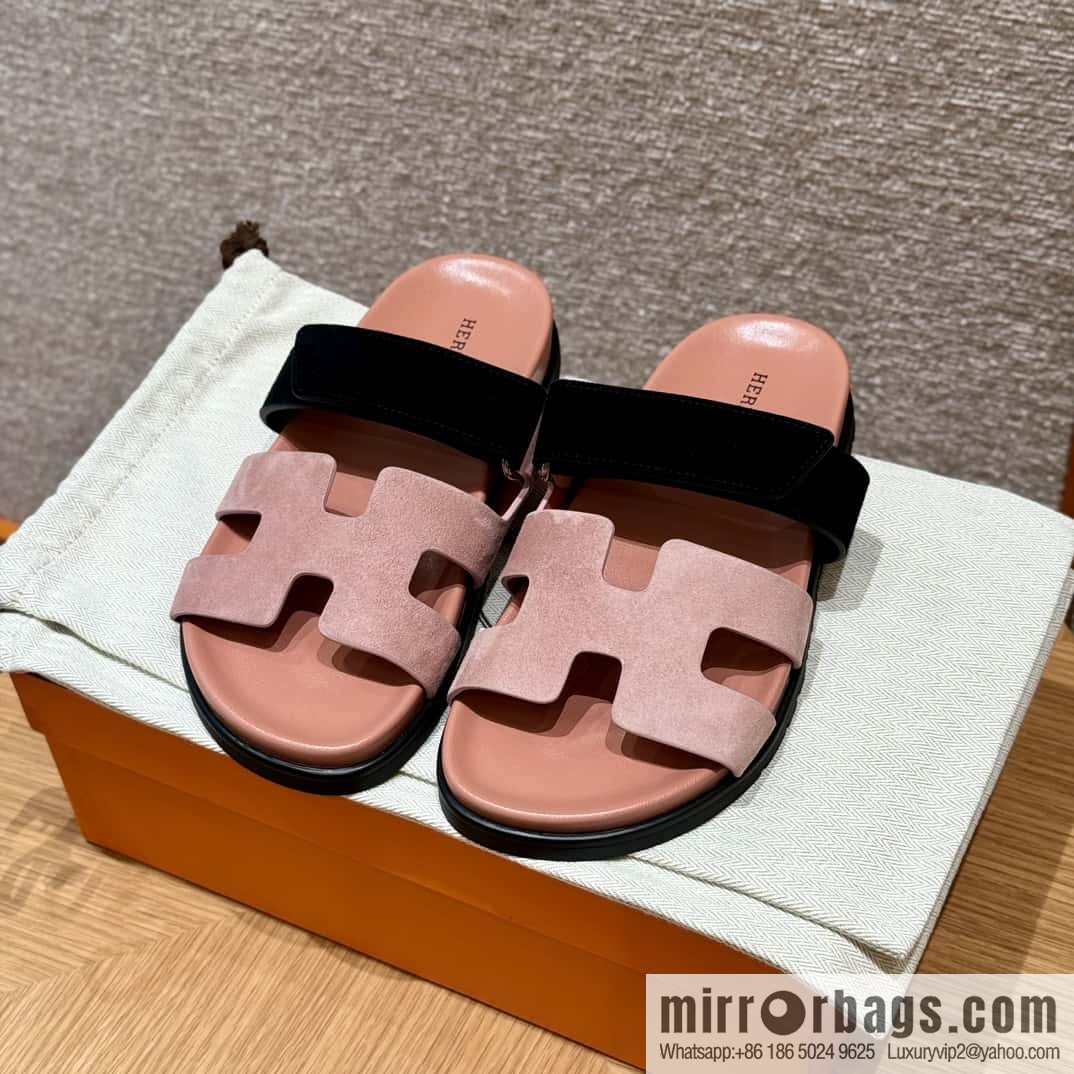 Hermès 225 CHYPRE SANDAL uncle shoes, Naked powder and black