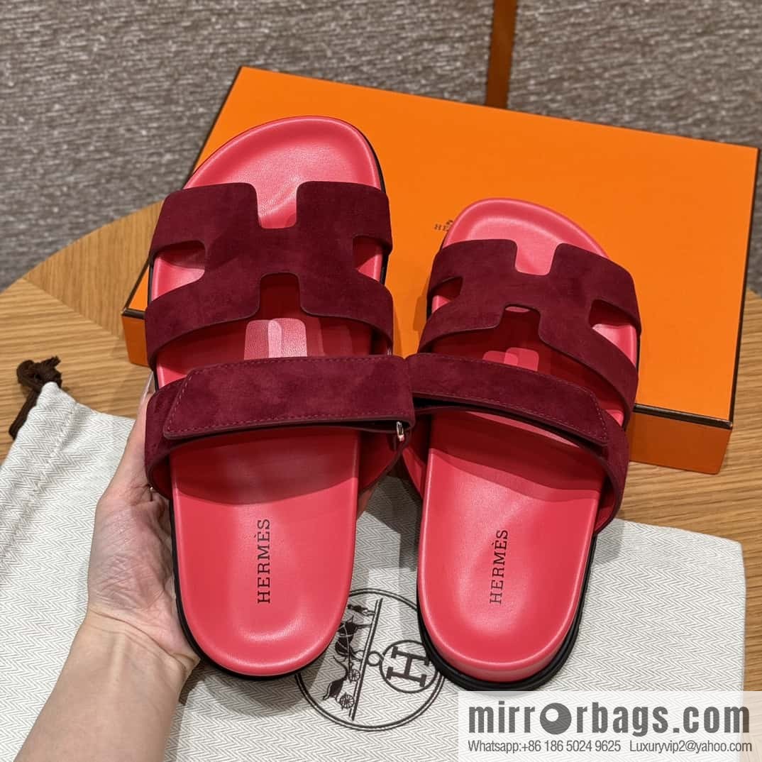 Hermès 225 CHYPRE SANDAL uncle shoes, rose red/Rose red