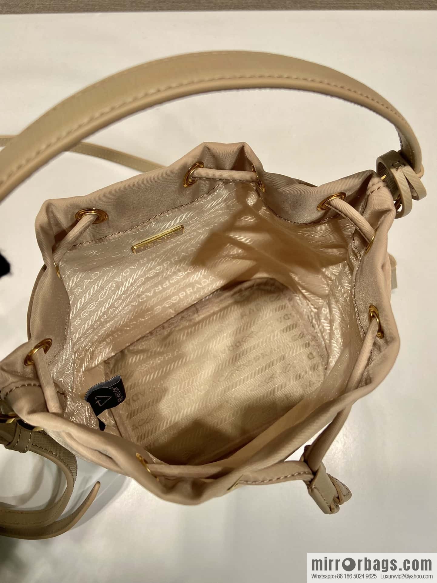 PRADA ๐ new bucket bag ๐ 1BE067 upgraded version, milk tea color