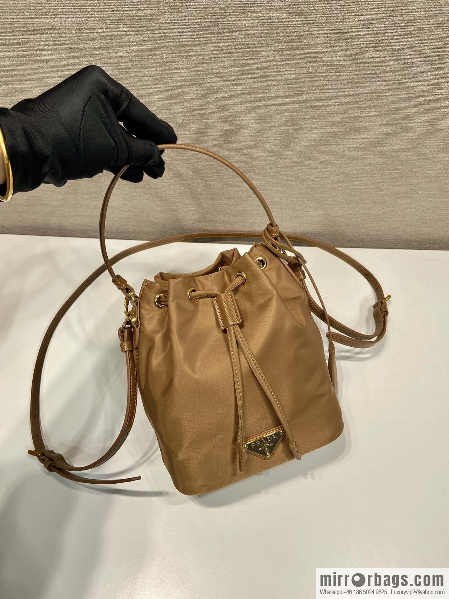 PRADA 🎉 new bucket bag 🎉 1BE067 upgraded version, brown