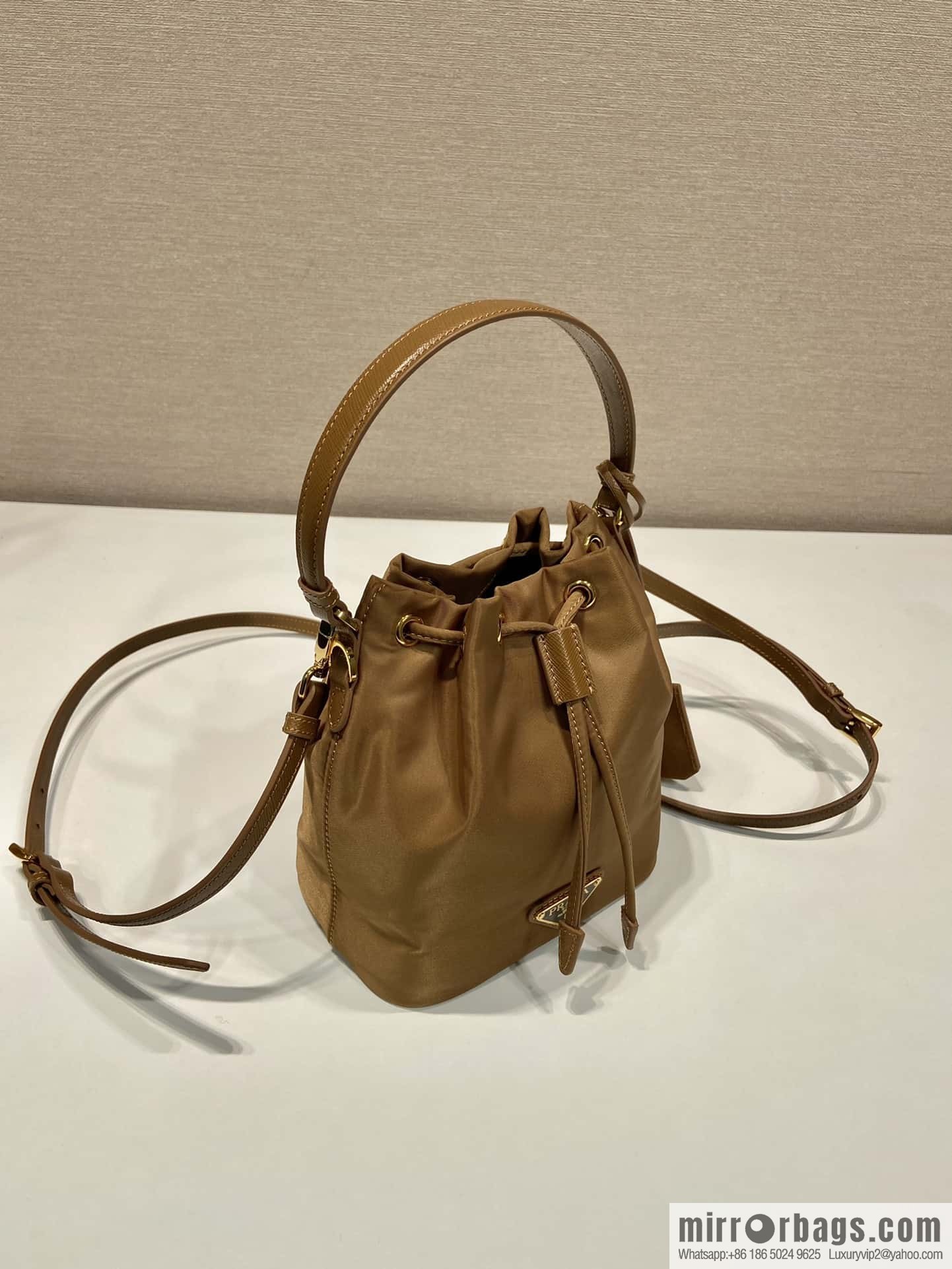 PRADA 🎉 new bucket bag 🎉 1BE067 upgraded version, brown