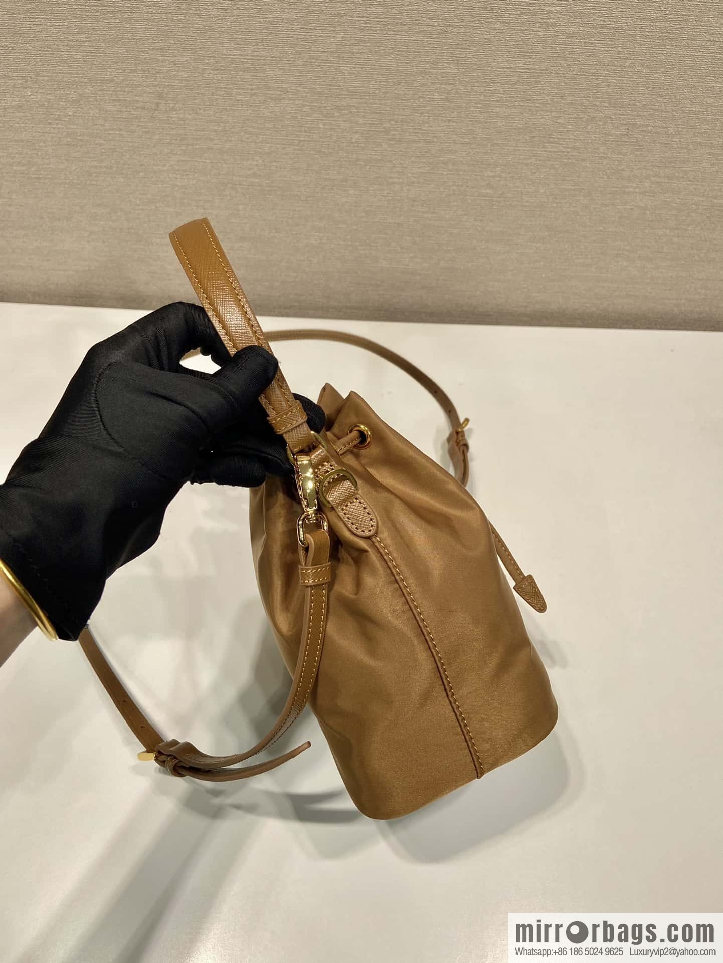 PRADA 🎉 new bucket bag 🎉 1BE067 upgraded version, brown
