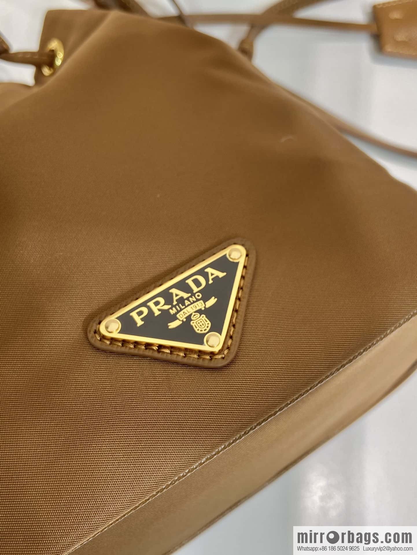 PRADA 🎉 new bucket bag 🎉 1BE067 upgraded version, brown