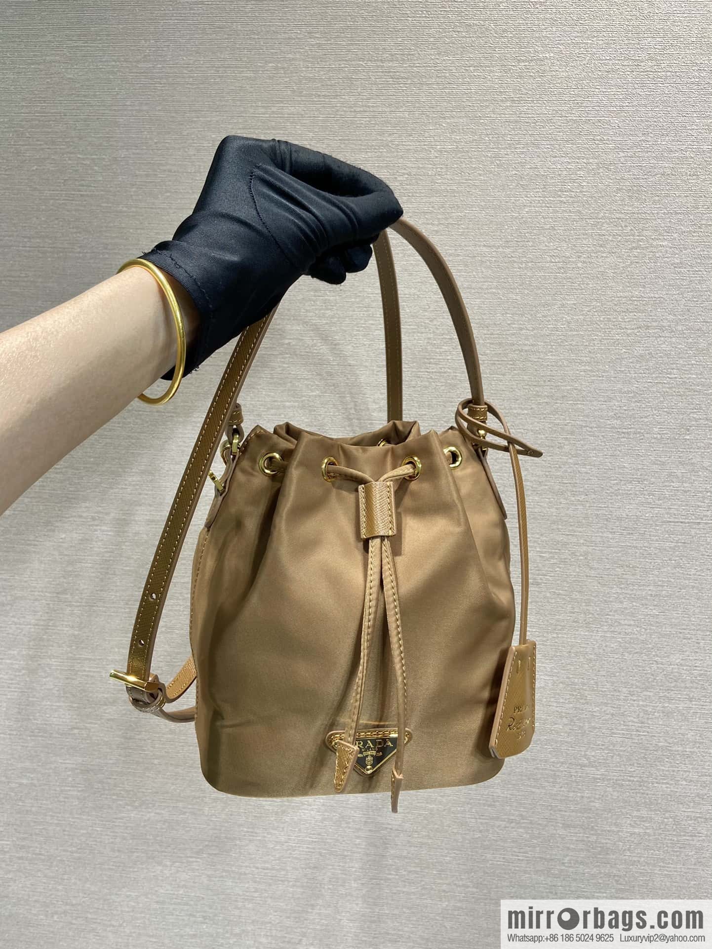 PRADA 🎉 new bucket bag 🎉 1BE067 upgraded version, brown