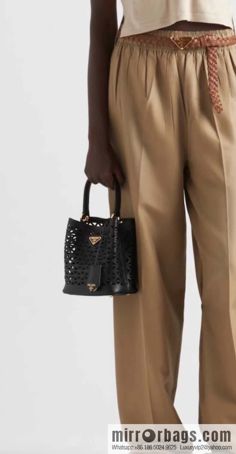 PRADA 🎉 cut-out bucket bag 🎉 1BA217 cut-out black
