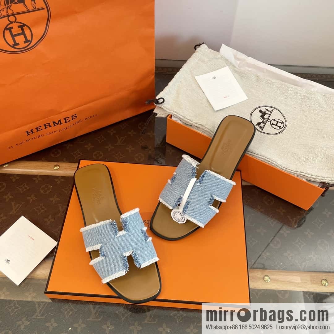 The latest denim tassel slippers from Hermès
