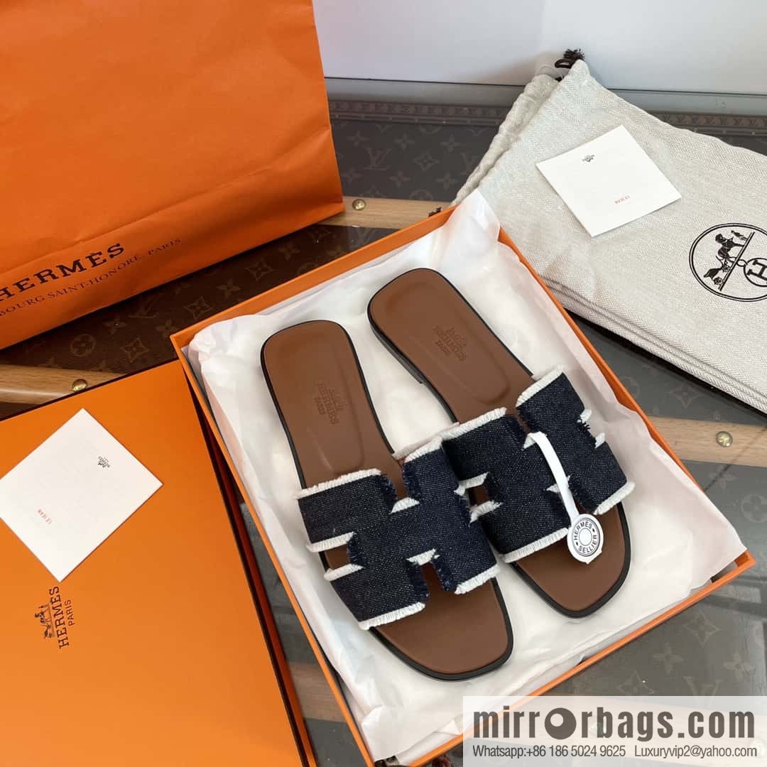 The latest denim tassel slippers from Hermès